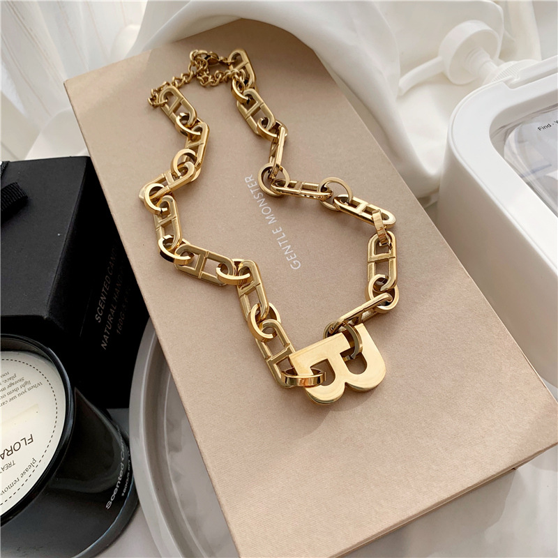 Designer's alloy hip-hop punk thick chain necklace Luxury design letter B Charm necklace Gold Gothic women's party jewelry_voghion.com
