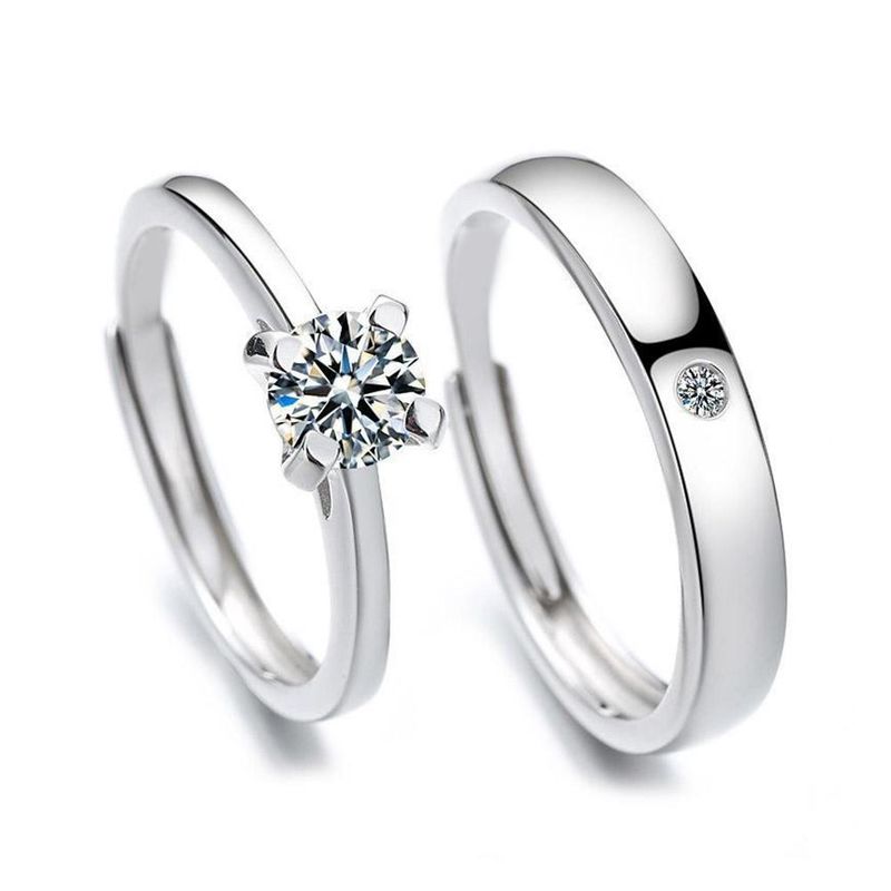 Pronto Stock Semplice Argento Colore Moda Coppia Anelli di Nozze Zirconia Cubica Eternity Band Gioielli Regalo per San Valentino_voghion.com