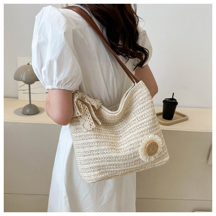 Große Kapazität Mode Sanftes Temperament Stroh gewebt Schal Schulter 2023 Sommer Neue Unterarm Einkaufstasche_voghion.com