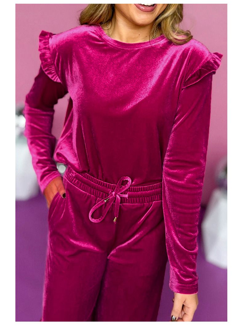 Utangaç mizaç düz renk kadife moda kadın sonbahar yeni stil uzun kollu üst, kırpılmış pantolon iki parçalı set_voghion.com