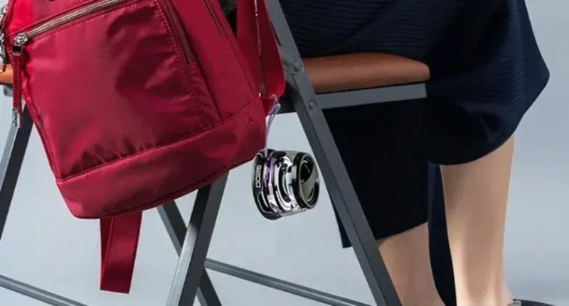 XIKCU G200 Tragbarer Bluetooth-Lautsprecher, RGB-Beleuchtung, Magnetischer Lautsprecher, BT5.0, Mini-Soundbox, 7-Stunden-Wiedergabe, Telefonhalter_voghion.com