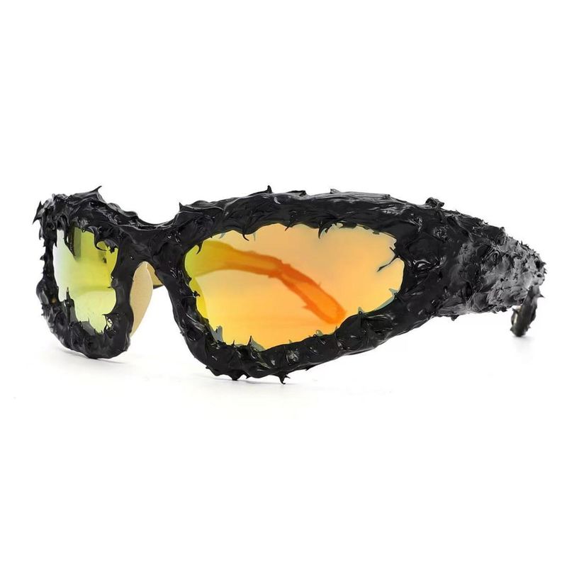Handgefertigte Avantgarde-Sonnenbrille aus Harz, neuer amerikanischer Stil, hübsche Persönlichkeit, Y2K-Mode, High-End-Design, dunkel, cool_voghion.com