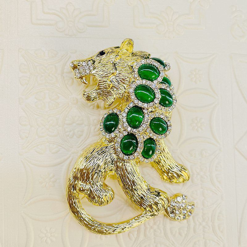 Designer Elements: Palace Retro Male Lion Brooch Pendant, Heavy-duty Pin, Men's And Women's Jewelry_voghion.com