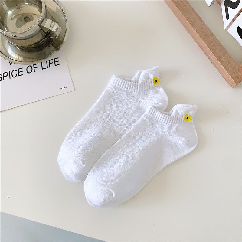 2025e Spring Little Devil Style Autumn And Winter Solid Color Couple Short Versatile Summer Boat Men's Socks_voghion.com