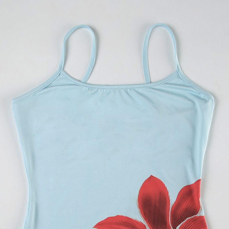 Strandurlaubsstil, großer Blumendruck, kontrastfarbene Basis, schmale Passform, hüftbetont, Hosenträgerkleid, kurz, neu_voghion.com