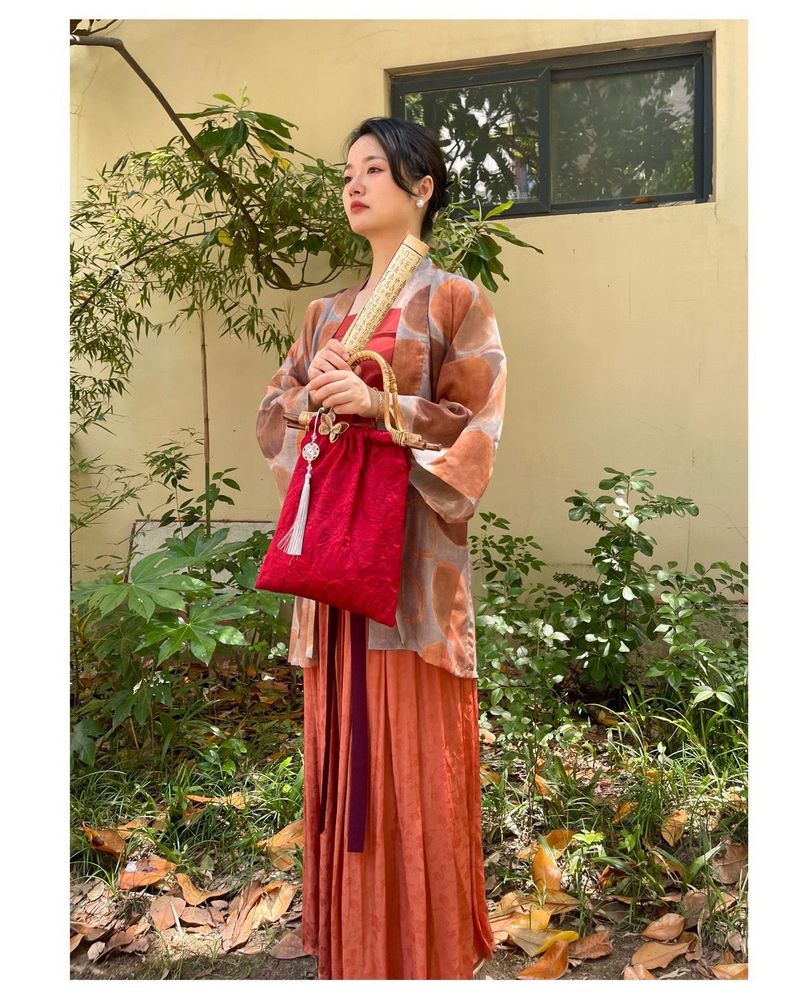 Nuova borsa in stile cinese con nodo di bambù, fatta a mano, farfalla, cheongsam, Hanfu, borsa rossa per fidanzamento, decorazione per matrimonio_voghion.com