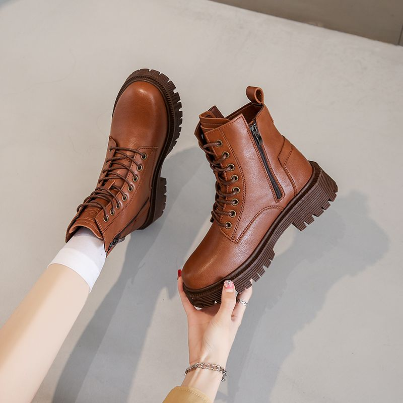 Hot Fashion tutti i tipi di stivali Martin rossi di nuova moda in rete per sollevare scarpe con plateau_voghion.com