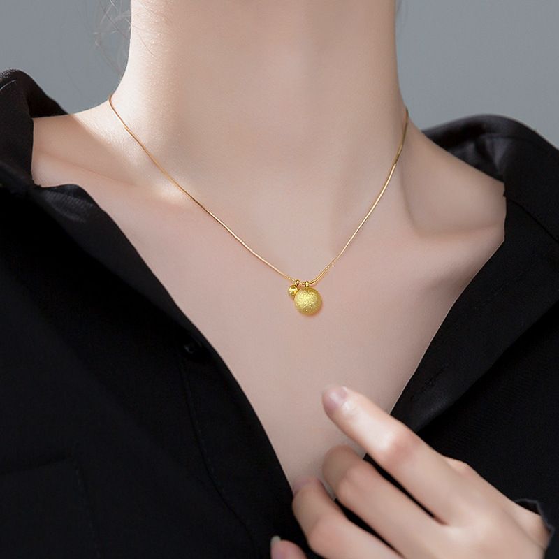 【Acciaio al titanio a corpo intero】 Collana in oro autentico estremamente semplice con fornace a sfera bipolare per donna, maglia rossa_voghion.com