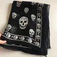 Ketten HIYEE Klassesch Smaragd Zirkon Anhänger Damen Halskette Edelstahl O Wuert Kette Waasserdicht Frëndin schécken_voghion.com