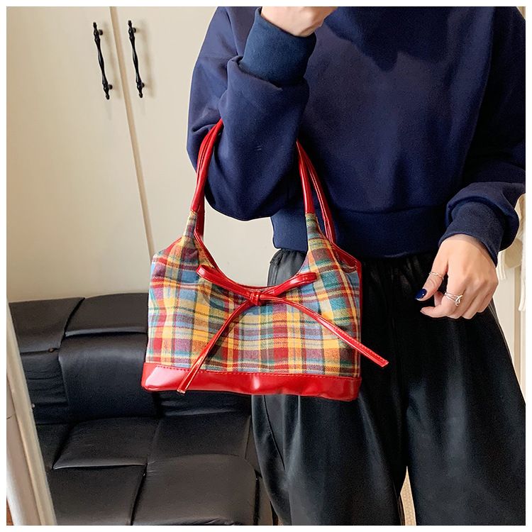 Borsa a tracolla grande ed elegante con tracolla staccabile, borsa a mano spaziosa per lavoro e viaggio, con motivo a quadri a blocchi di colore, per donna_voghion.com