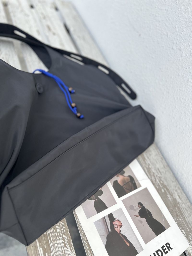 Borsa tote portatile per esterni, borsa intrecciata, fibbia in corda, semplice, impermeabile, comoda per lo shopping, nuova moda autunno e inverno 2025, versatile, quotidiana_voghion.com