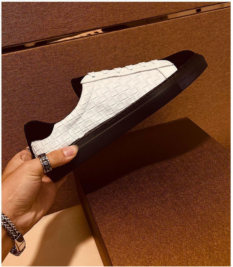 Herrenschuhe Sommer neue atmungsaktive Low-Top-Freizeitschuhe Herren trendige koreanische Version verschleißfeste All-Match-Weißschuhe Herren_voghion.com