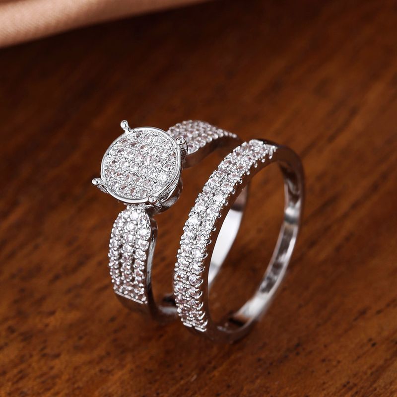 Anello da donna con tre file di zirconi in oro vero placcato elettroliticamente, anello di coppia maschile e femminile, gioielli_voghion.com