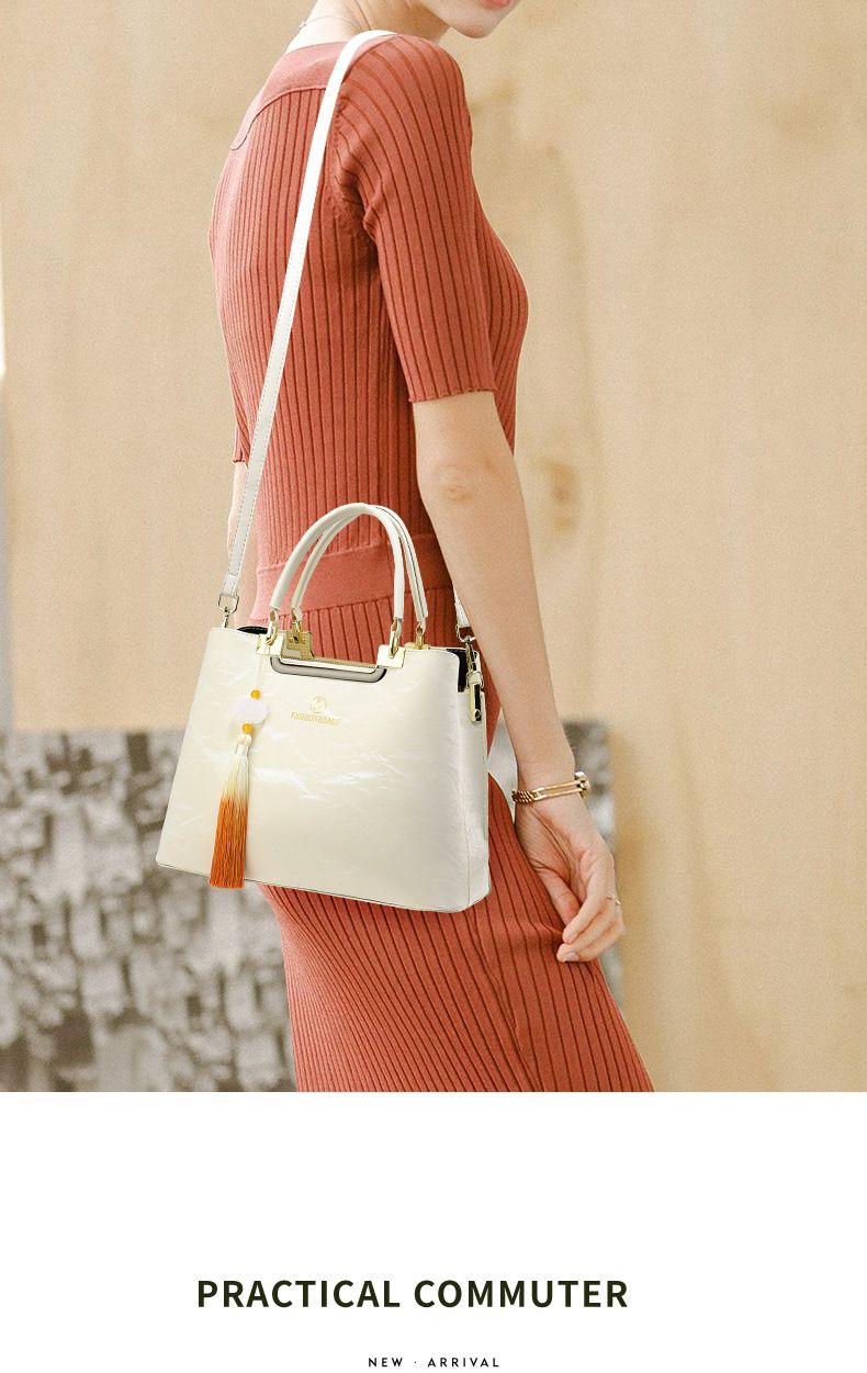 Geburtstagsgeschenk Damen Mama Tasche Mode Damen mittleren Alters Tasche große Kapazität Quaste Handtasche_voghion.com