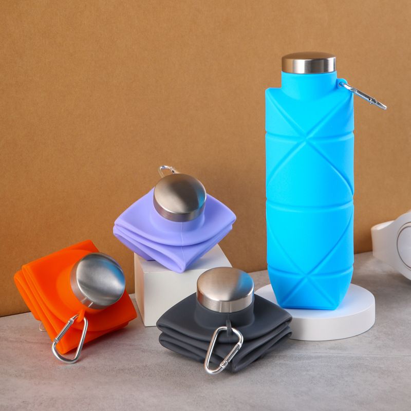 Bollitore pieghevole in silicone platino per uso alimentare, a forma di rombo, da 700 ml, per sport all'aria aperta, portatile e pieghevole_voghion.com
