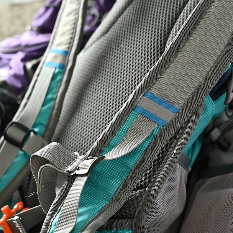 Zaino leggero e portatile per alpinismo, arrampicata e ciclismo_voghion.com