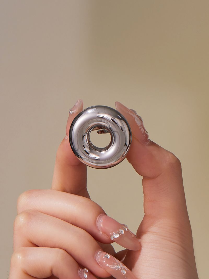 Anello quadrato con superficie liscia e cava, per donna, con temperamento esagerato e bracciale con anello di ritenzione del colore_voghion.com