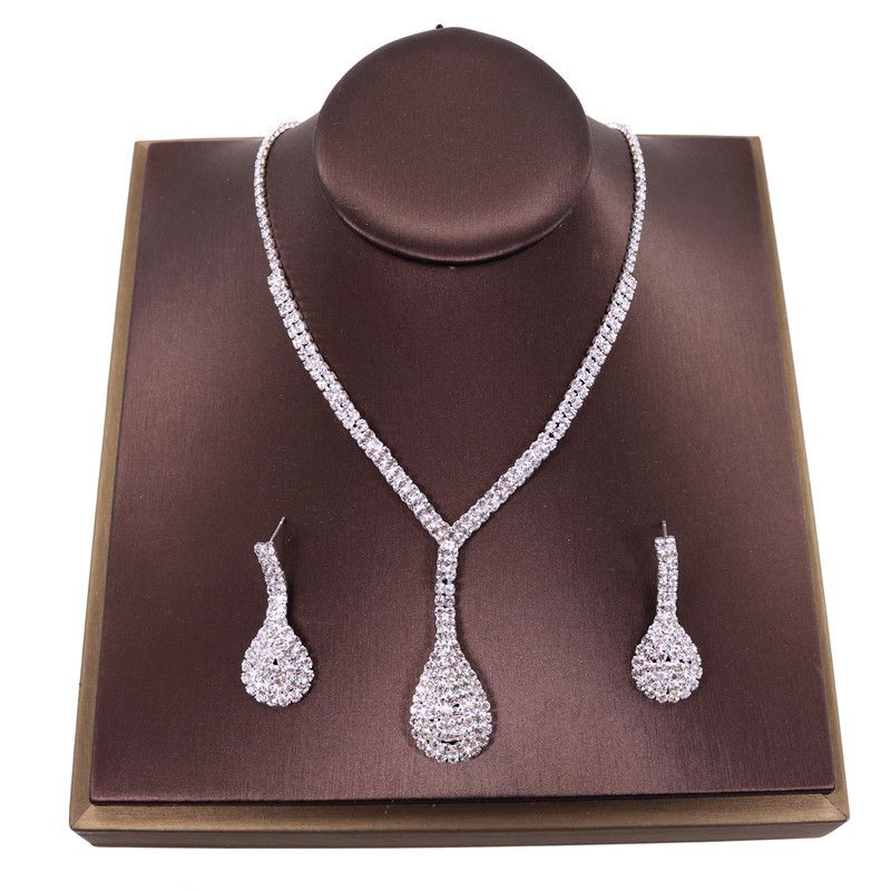 2021 scintillante diamante elegante gioielli da sposa matrimonio romantico goccia d'acqua collana orecchini set per le donne_voghion.com