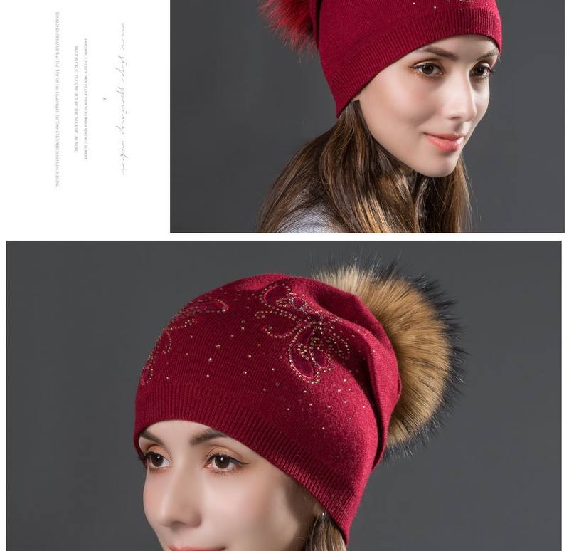 Women's Winter Fur Raccoon Ball Warm Hot Diamond Hollow Butterfly Knitted Versatile Fashion Pullover Hat_voghion.com