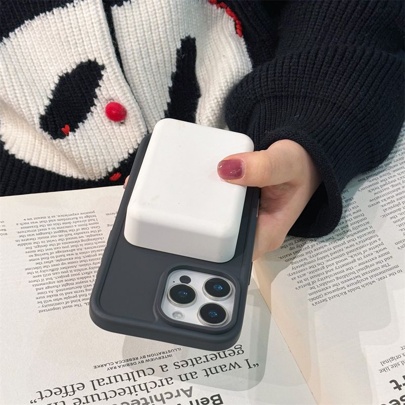 Funda magnética de silicona suave de lujo a prueba de golpes para iPhone 16, 15, 14, 13, 12, 11 Pro Max Plus con botón de control de cámara_voghion.com
