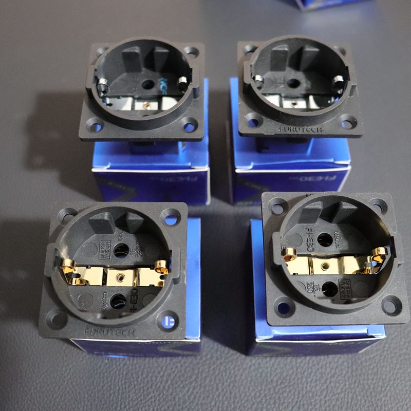Japan Furutech Schuko FI-E30 NCF nano-sokkel kobberbelagt rhodium/gull EU lyd strømplugg HiFi høyttaler IEC chassis_voghion.com