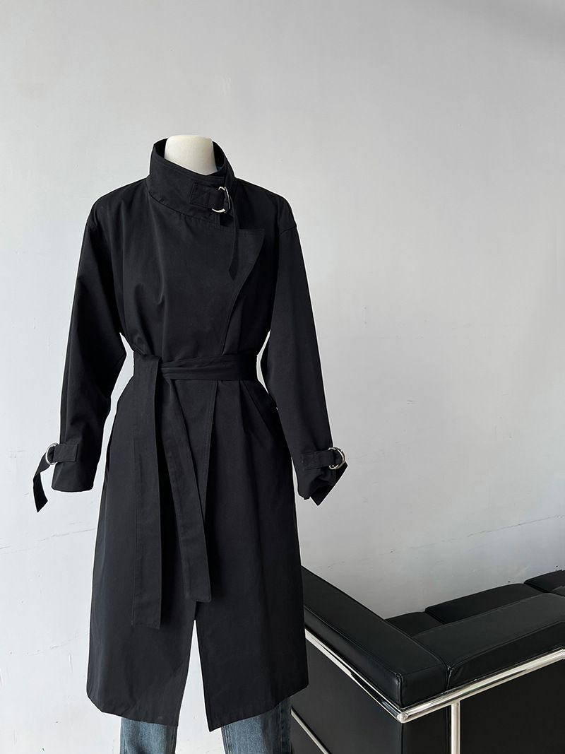 Elegant British-Style Long Trench Coat For Women – Minimalist & Luxurious Knee-Length Overcoat With Adjustable Belt, Pure Cotton, Black & Light Beige_voghion.com