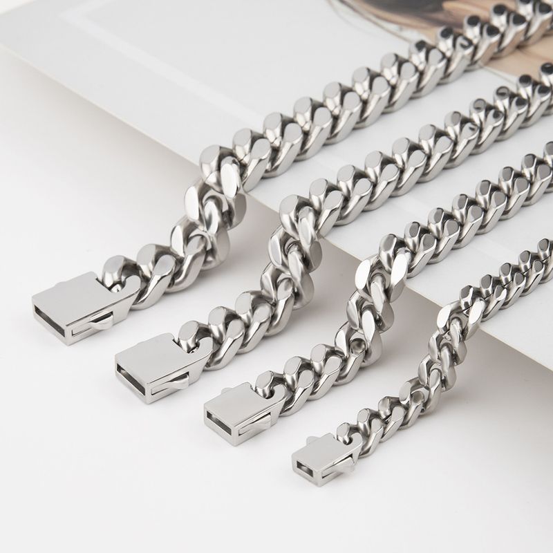 Eenvoudige roestvrijstalen heren hiphop titanium stalen driedimensionale snede vierzijdige slijpende Cubaanse armband_voghion.com