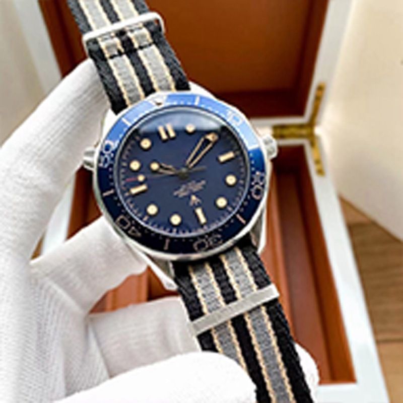 Nuovo orologio meccanico da uomo della serie Haima 007 Movie No Time To Die stesso stile impermeabile fino a 300 metri_voghion.com