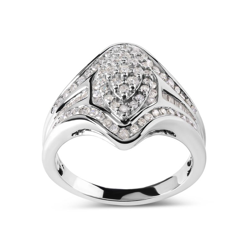 14K White Gold 3/4 Cttw Round and Baguette cut Diamond Cluster Ring (H-I Color, I1-I2 Clarity)_voghion.com