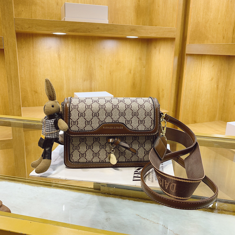 Borsa da donna a tracolla versatile di alta qualità autunno/inverno 2024 nuova moda a tracolla piccola quadrata alla moda Instagram_voghion.com