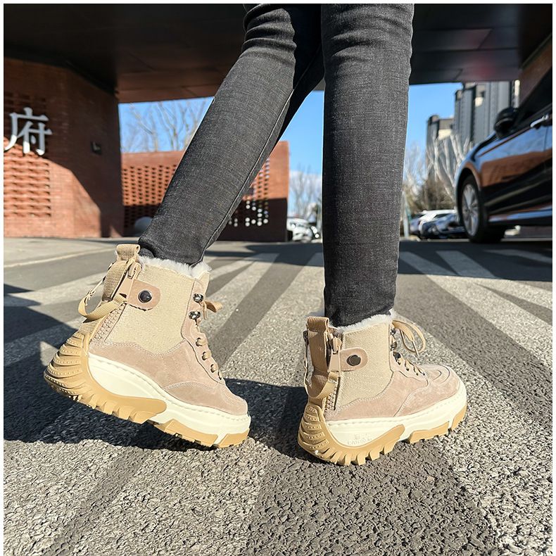 Damen Schneestiefel Wasserdicht Schneestiefel 2025 Herbst Für Damen, Schnee Echtes Leder Verdicktes Fleece Winter Rutschfeste Flache Kurze Stiefel Große Baumwolle S_voghion.com