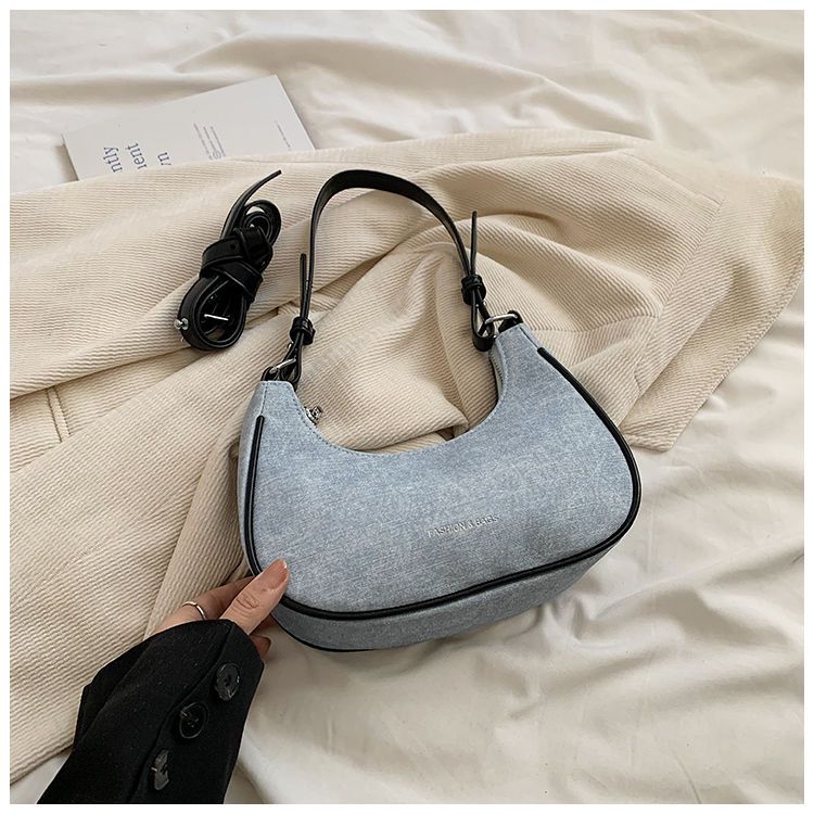 FOUR ONE popular niche denim women. It is a fashionable versatile crossbody bag for casual single shoulder and underarm_voghion.com
