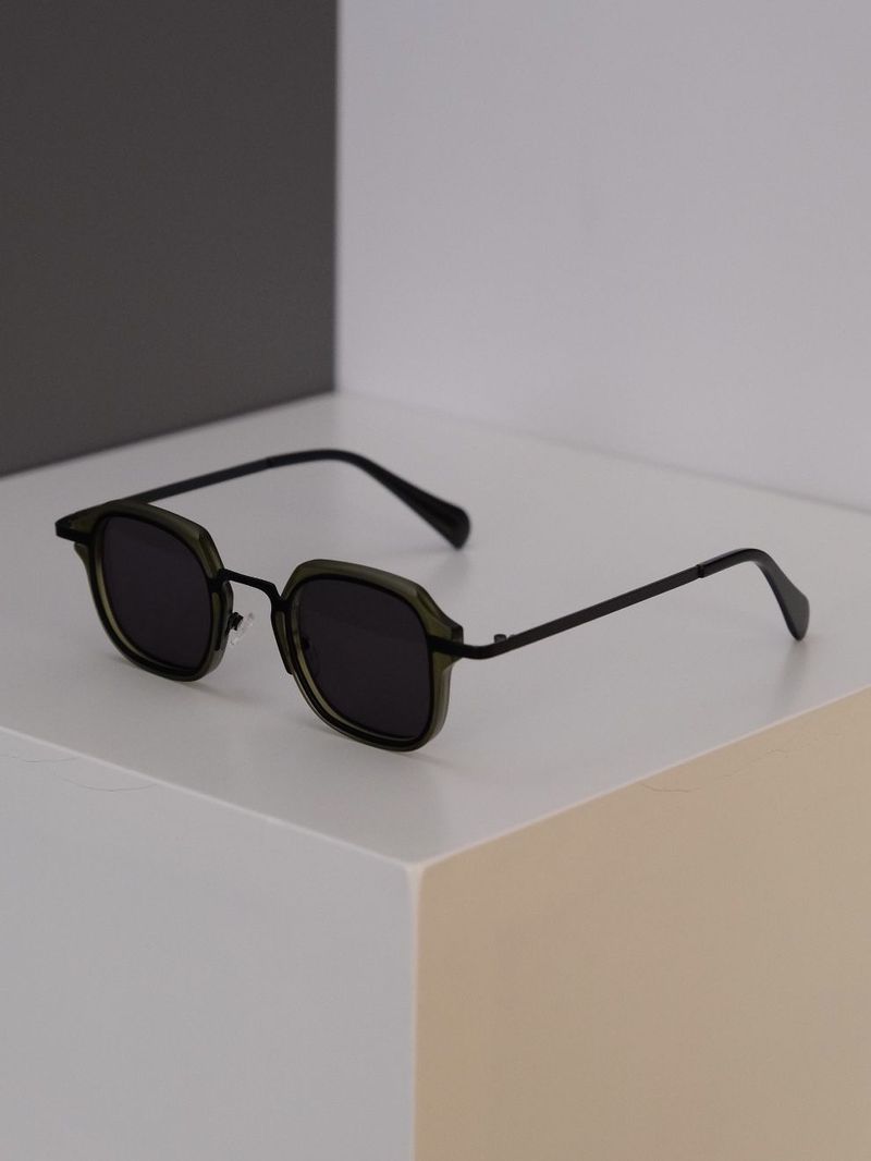 Retro Personalisierte Kleine Gesicht Metall Runde Rahmen Sonnenbrille Polarisierte Sonnenbrille Frauen_voghion.com