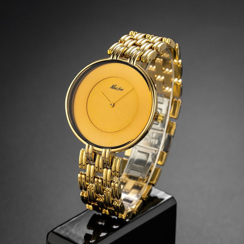 Watch Simple Retro Gold Bracelet High End Disc Middle Aged Men's Watch Couple_voghion.com