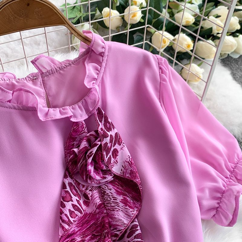 Completo due pezzi da donna con stampa leopardata, aderente, a vita alta, con scollo rotondo, manica a sbuffo, motivo floreale tridimensionale e temperamento retrò_voghion.com