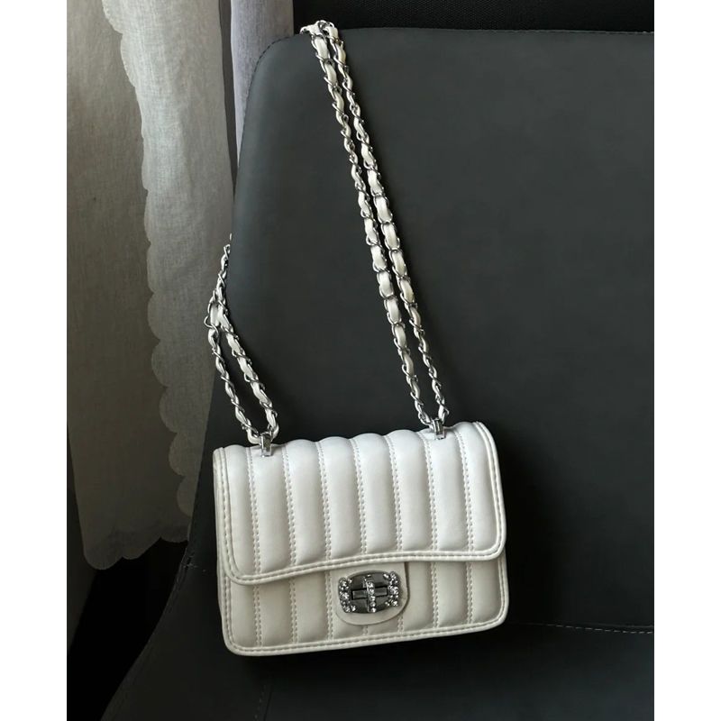 Premium Texture 2025 Spring And Summer Style New Design Embroidery Line Versatile Women's Bag._voghion.com