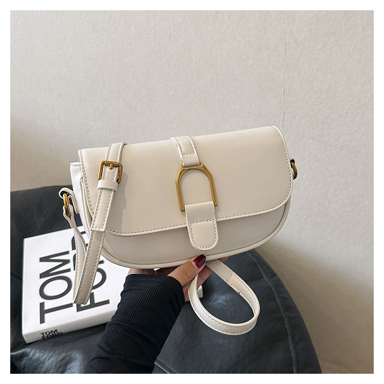 Bolsa de axila de nicho francês 2023 verão novo estilo bolsa crossbody de ombro único para mulheres, bolsa quadrada pequena moderna e versátil com temperamento_voghion.com