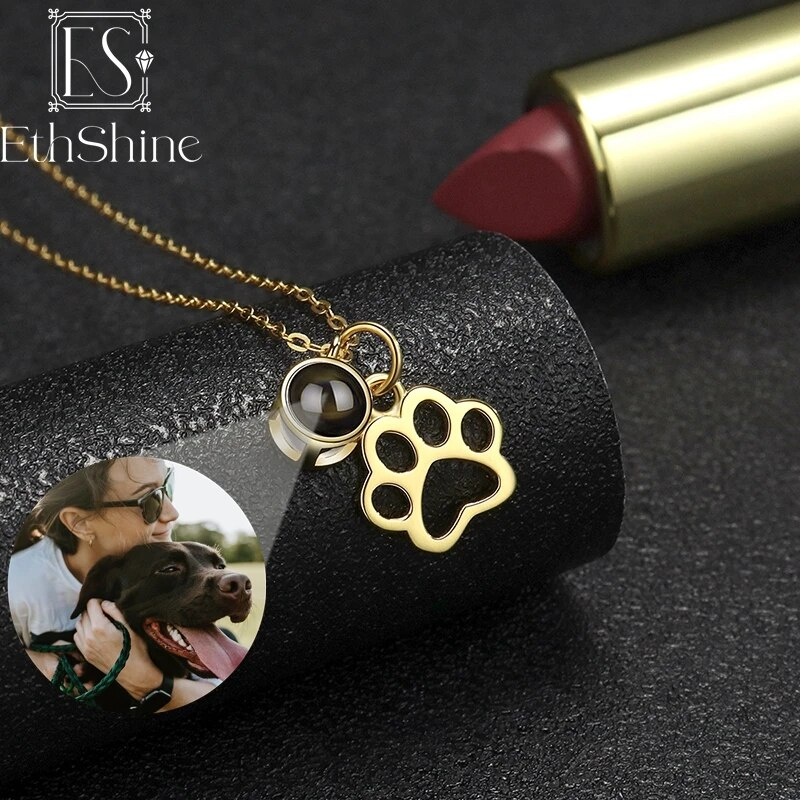 Collana con proiezione fotografica "Ti amo" Collana con ciondolo con memoria in 100 lingue_voghion.com