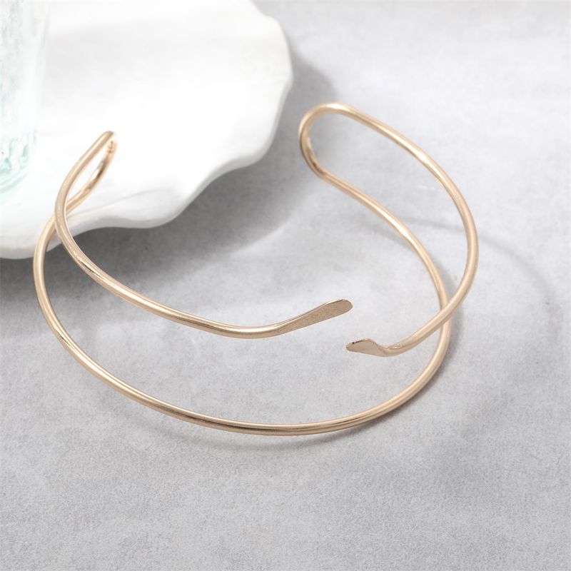 Hot Selling Simple Personalized Open Gold Metal Arm Bracelet Hand Accessory_voghion.com