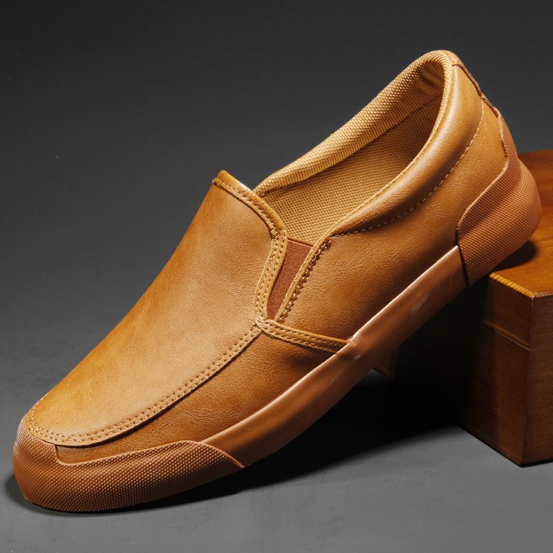 Geeignet für alle Jahreszeiten. Klassische Herrenschuhe für Frühling und Herbst. Neue atmungsaktive, lässige und vielseitige Slip-On-Trendschuhe aus modischem Leder für Herren_voghion.com