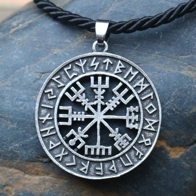 Wikinger-Piraten-Kompass Odin Logo Halskette Nordischer Runawin Metallanhänger Accessoire_voghion.com