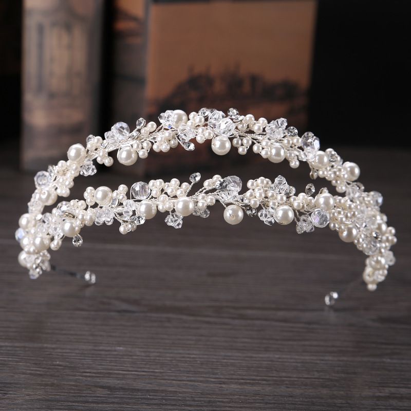 Elegantes Haaraccessoire für die Braut mit zweireihigen Perlen und Kristallen – handgefertigtes florales Stirnband für Hochzeit, Abschlussball und besondere Anlässe_voghion.com