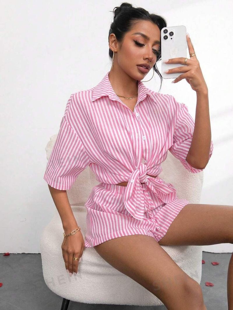 Abbigliamento da donna, nuovo stile, pantaloncini a righe con risvolto e maniche corte, casual, due pezzi, completo da donna_voghion.com