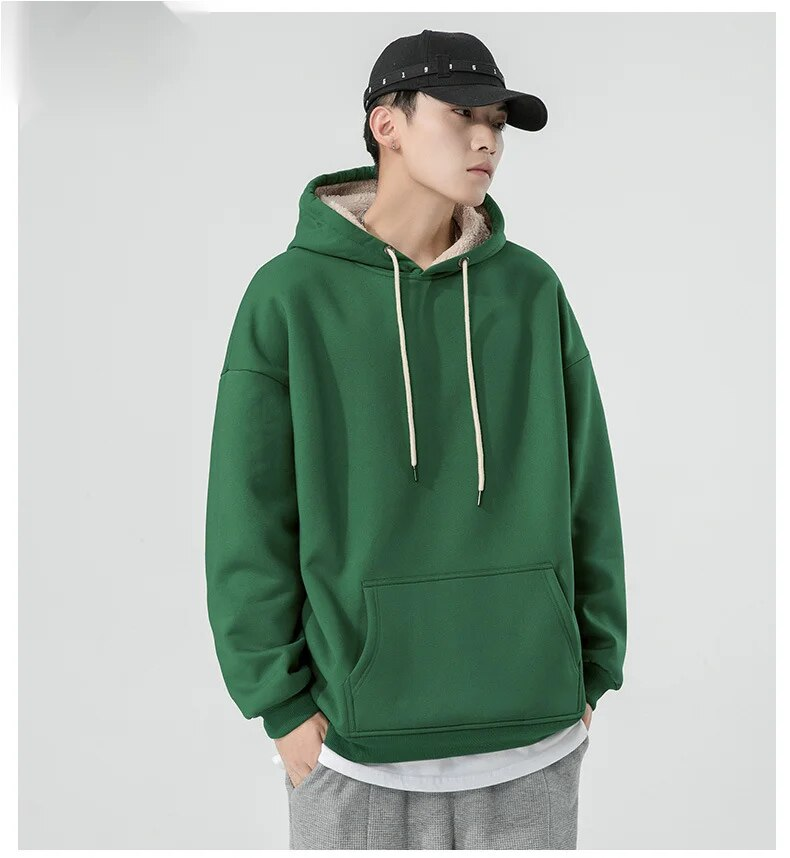 Autumn and winter new plush hoodie with long sleeves, lamb cashmere, solid color, loose fitting shoulder style for men_voghion.com