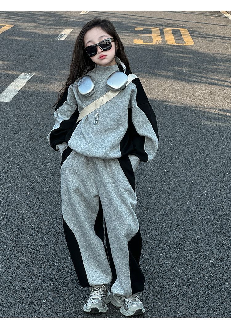 Girls' Suit Spring And Autumn 2025 New Older Children's Girls' Sportswear Teenagers' Children's Spring Sweater Two-piece Set_voghion.com