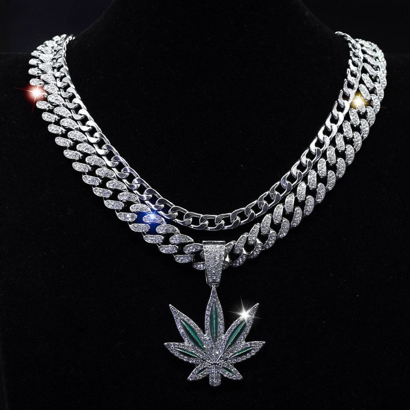 Collier long en forme de feuille d'érable pour hommes et femmes, style hip-hop, tendance, tendance, chaîne cubaine entièrement en diamants_voghion.com