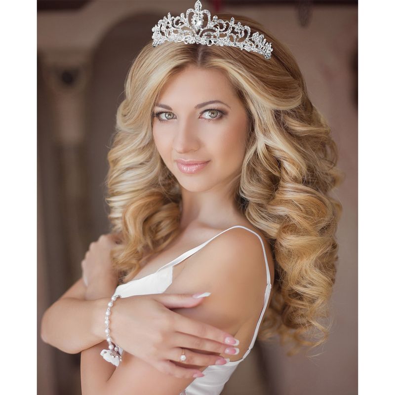 Coiffe de mariée anniversaire couronne de cristal de diamant_voghion.com