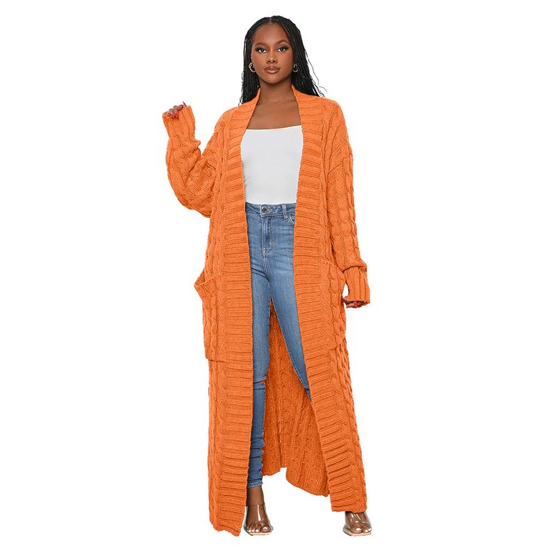 Damenbekleidung Locker gestrickte Strickjacke, gemütliche, übergroße Strickjacke mit Taschen, langer Zopfmuster-Pullovermantel, lockerer Boho-Chic, offene Vorderseite_voghion.com