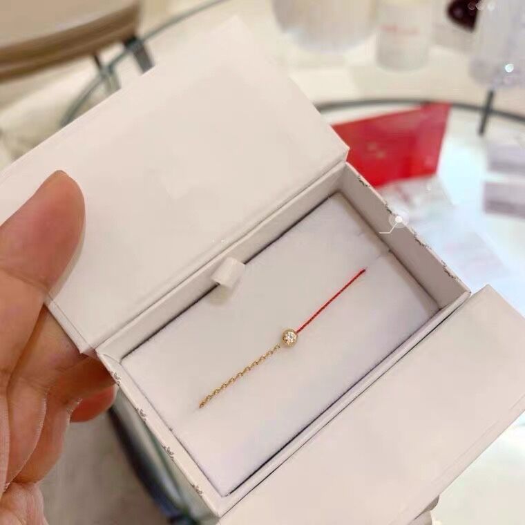 Bracciale francese in argento puro placcato oro rosa e diamanti incastonati. Rosso con un singolo diamante. Rosso fortunato per..._voghion.com