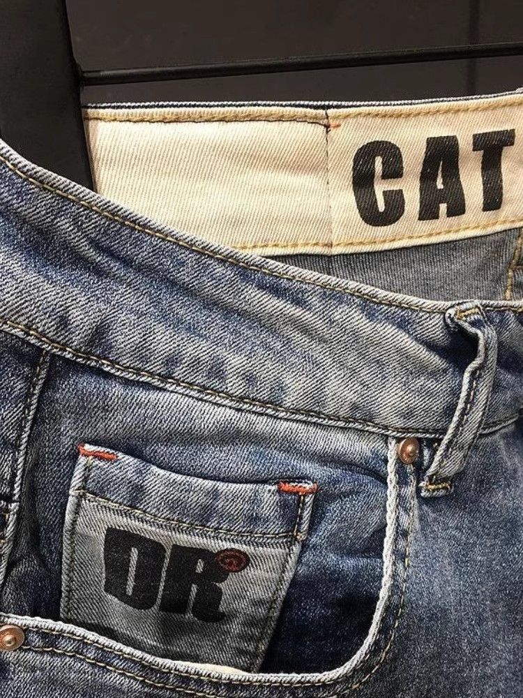 2025 Trendy Summer Denim Shorts High-End Retro Korean Style Versatile Stretch Slim Fit Five-Point Pants For Men_voghion.com